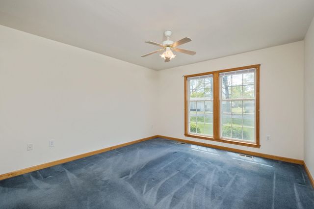 302 16TH ST, Grottoes, VA 24441