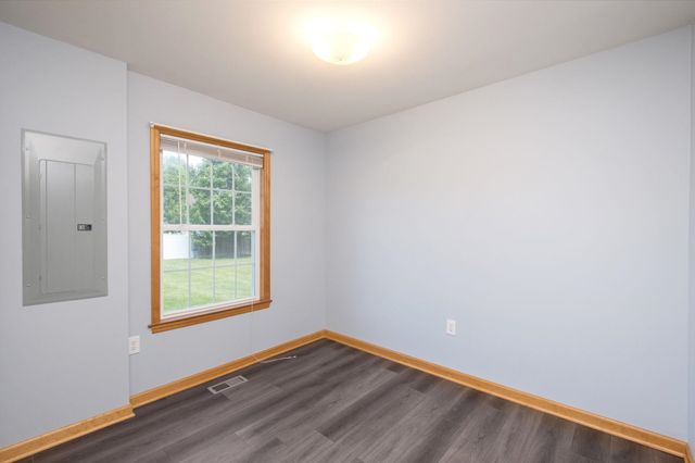 302 16TH ST, Grottoes, VA 24441