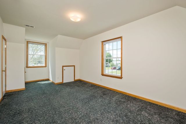 302 16TH ST, Grottoes, VA 24441