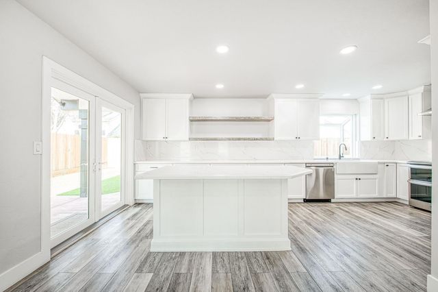 1788 E Houston Avenue, Fresno, CA 93720