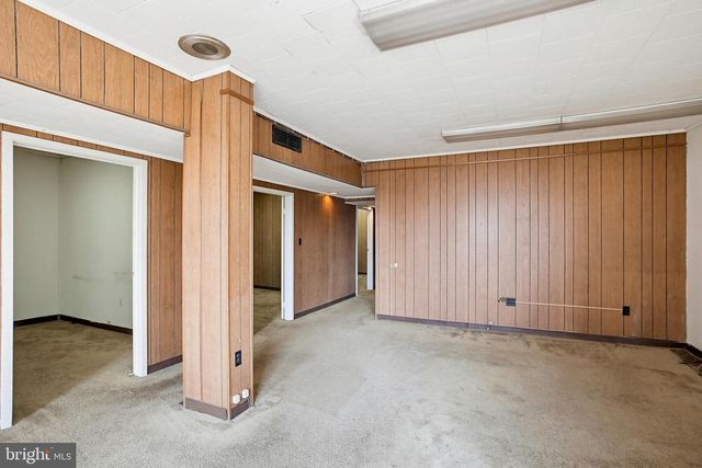 14 W SARATOGA ST, Baltimore, MD 21201