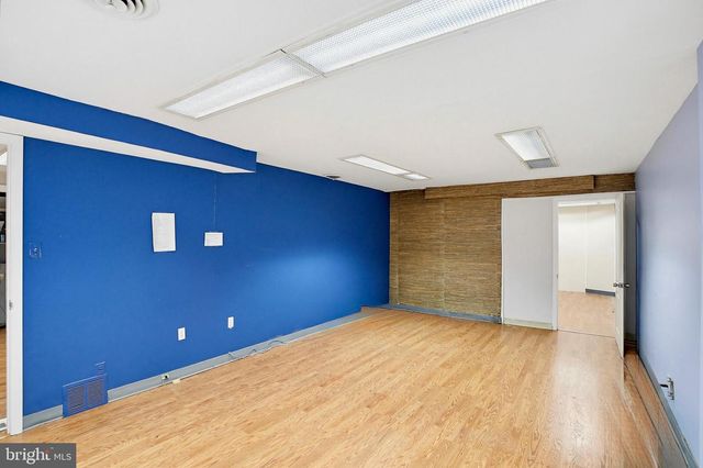 14 W SARATOGA ST, Baltimore, MD 21201