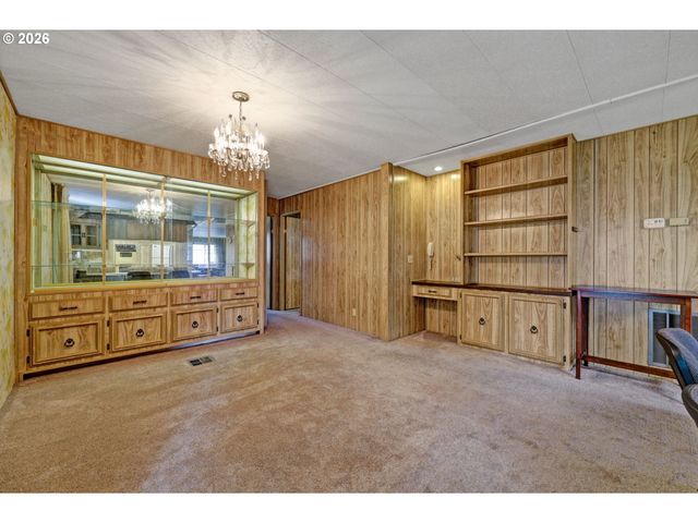 1800 LAKEWOOD Ct 70, Eugene, OR 97402