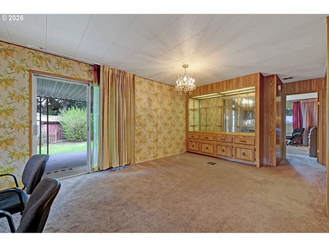 1800 LAKEWOOD Ct 70, Eugene, OR 97402