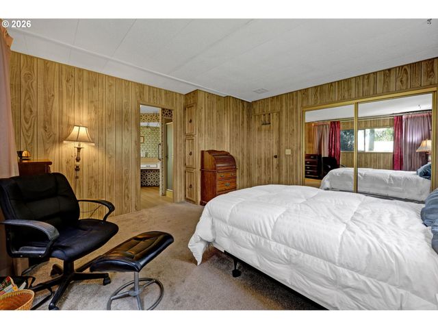 1800 LAKEWOOD Ct 70, Eugene, OR 97402