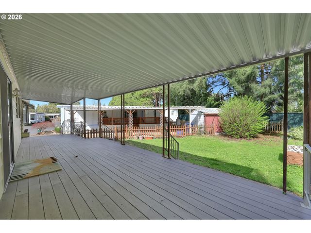 1800 LAKEWOOD Ct 70, Eugene, OR 97402