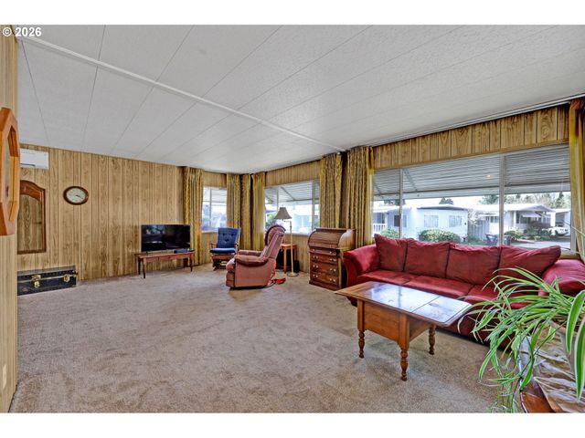 1800 LAKEWOOD Ct 70, Eugene, OR 97402