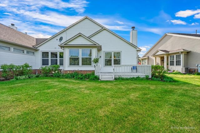 4041 Whitehall Lane, Algonquin, IL 60102