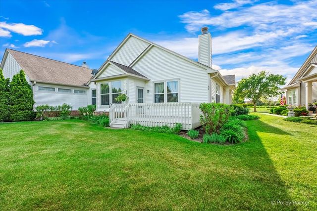 4041 Whitehall Lane, Algonquin, IL 60102