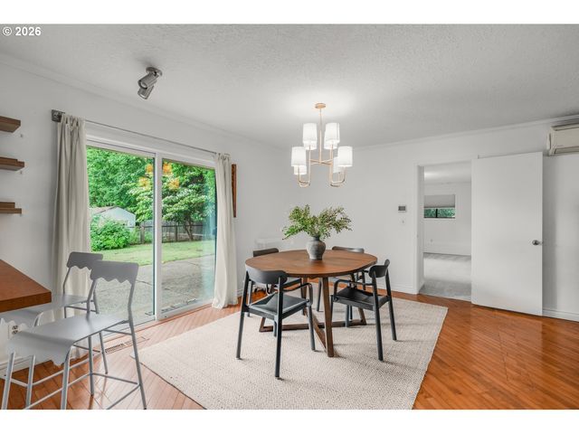 9245 Sw 7TH Ave, Portland, OR 97219