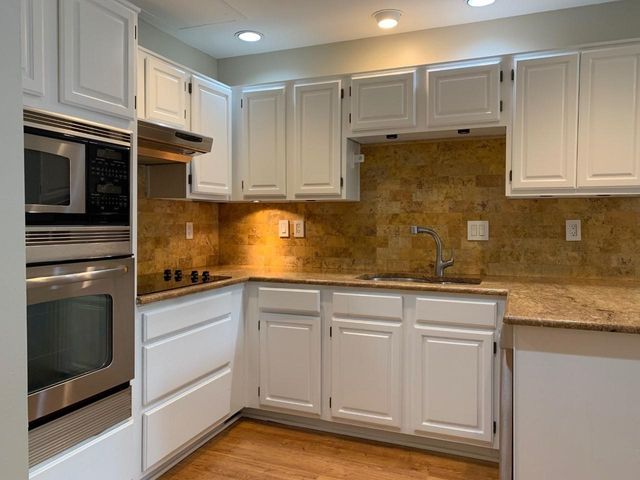 6146 Jereme Trail, Dallas, TX 75252