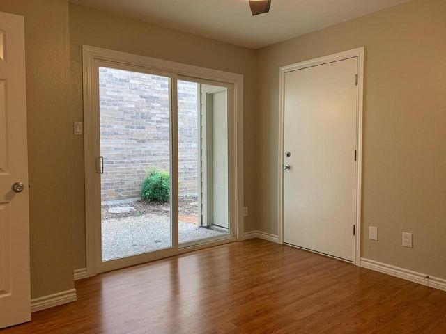 6146 Jereme Trail, Dallas, TX 75252