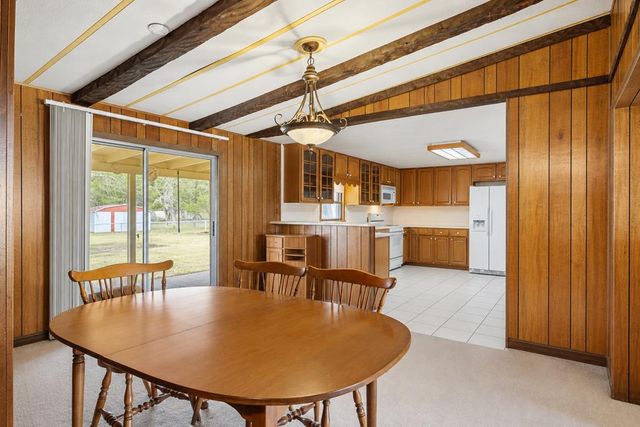 1305 S Ranchero Rd, Kerrville, TX 78028