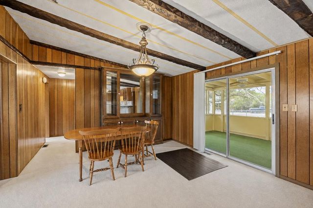 1305 S Ranchero Rd, Kerrville, TX 78028