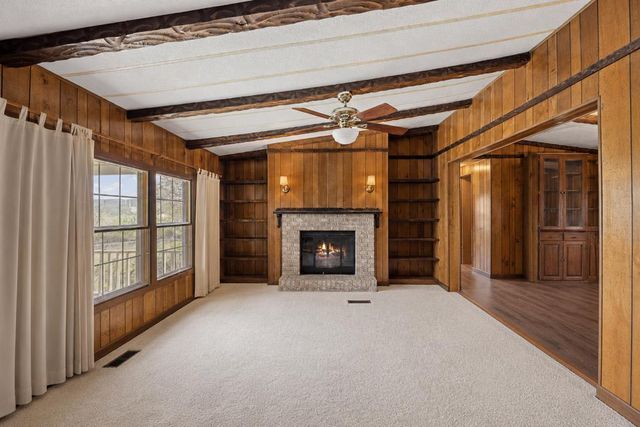 1305 S Ranchero Rd, Kerrville, TX 78028