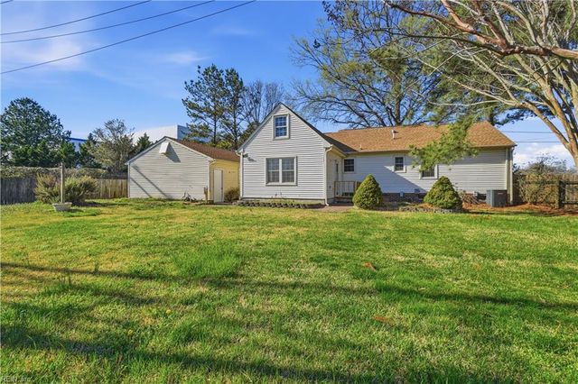 2645 Roundtree CIR, Chesapeake, VA 23323