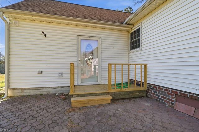 2645 Roundtree CIR, Chesapeake, VA 23323