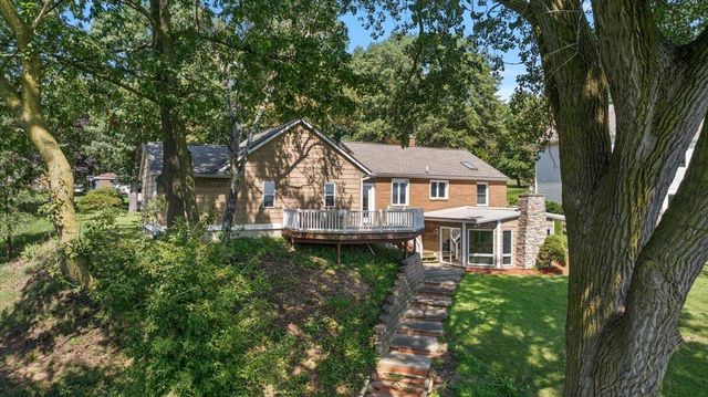 114 River Hills Drive, Holland, MI 49424