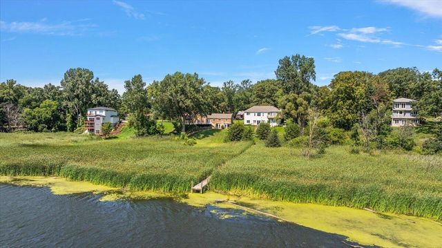 114 River Hills Drive, Holland, MI 49424