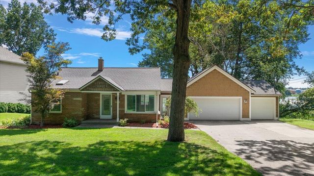 114 River Hills Drive, Holland, MI 49424