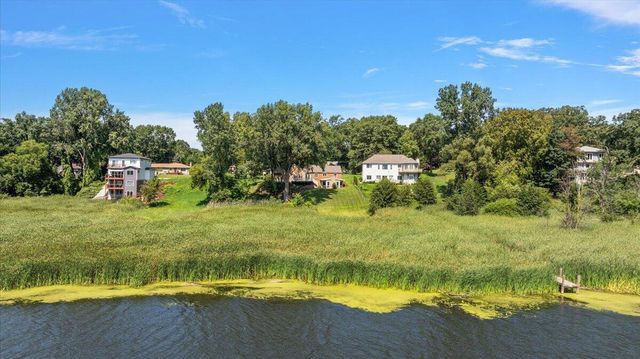 114 River Hills Drive, Holland, MI 49424