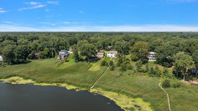 114 River Hills Drive, Holland, MI 49424