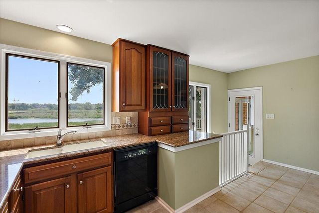 114 River Hills Drive, Holland, MI 49424