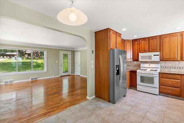 114 River Hills Drive, Holland, MI 49424