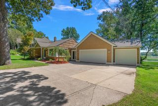 114 River Hills Drive, Holland, MI 49424