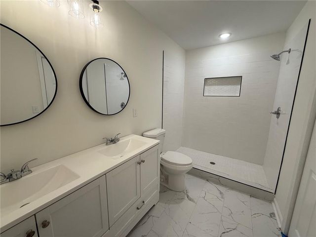 2996 Laguna Drive, Decatur, GA 30032