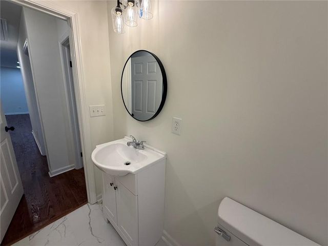 2996 Laguna Drive, Decatur, GA 30032