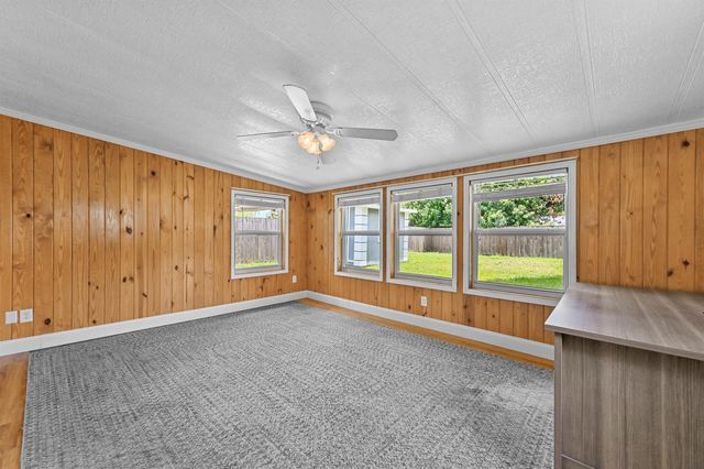 5709 SE Indigo Avenue, Stuart, FL 34997