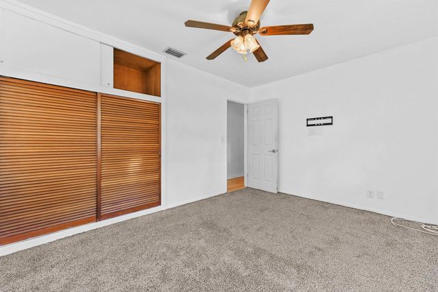 5709 SE Indigo Avenue, Stuart, FL 34997