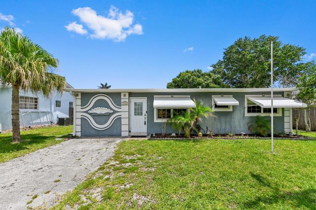 5709 SE Indigo Avenue, Stuart, FL 34997