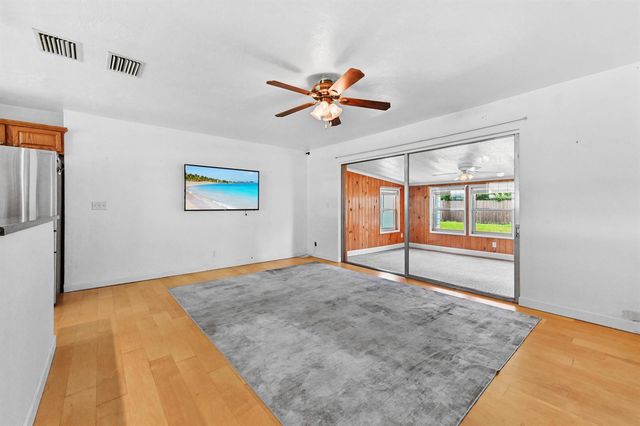 5709 SE Indigo Avenue, Stuart, FL 34997