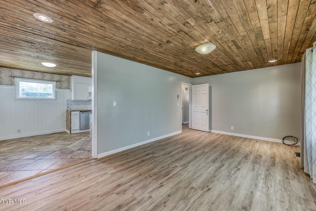 1505 Norway Street, Bristol, VA 24201