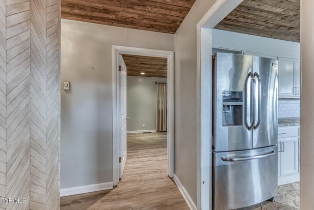 1505 Norway Street, Bristol, VA 24201