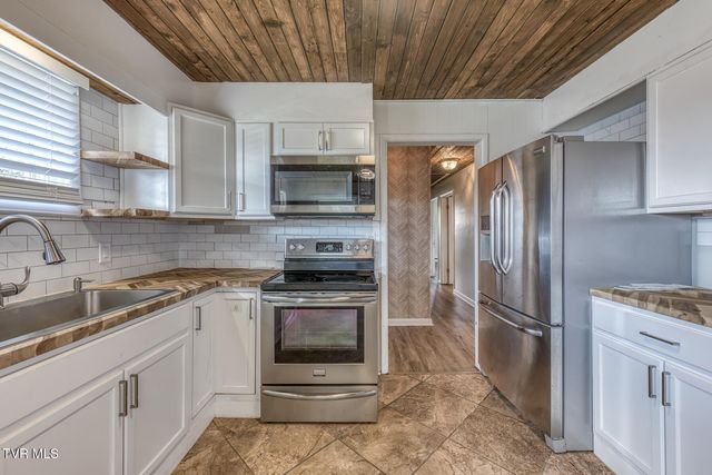 1505 Norway Street, Bristol, VA 24201