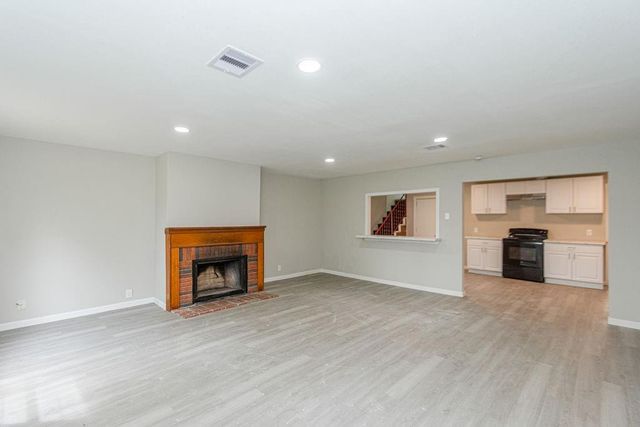 1817 Dalian Street, La Marque, TX 77568