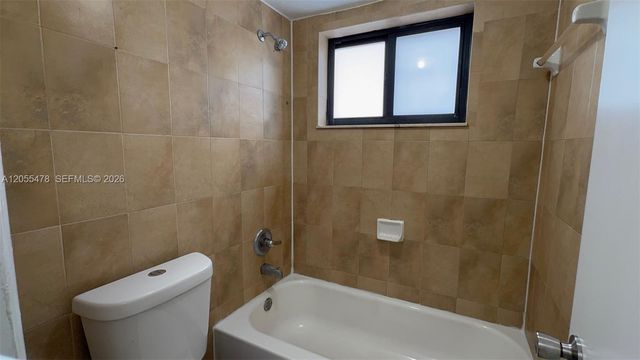805 W 30th St 10, Hialeah, FL 33012
