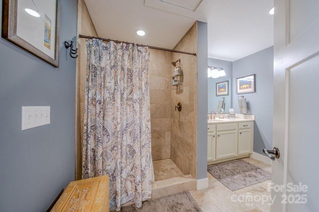 38 Westfield Way, Candler, NC 28715