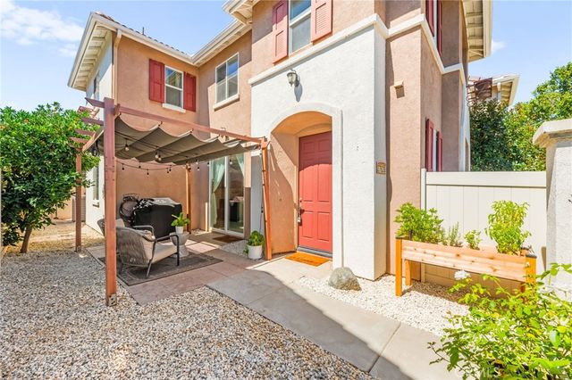 27620 Desert Gold Court, Murrieta, CA 92562