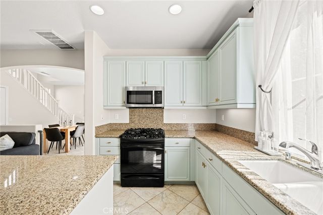 27620 Desert Gold Court, Murrieta, CA 92562