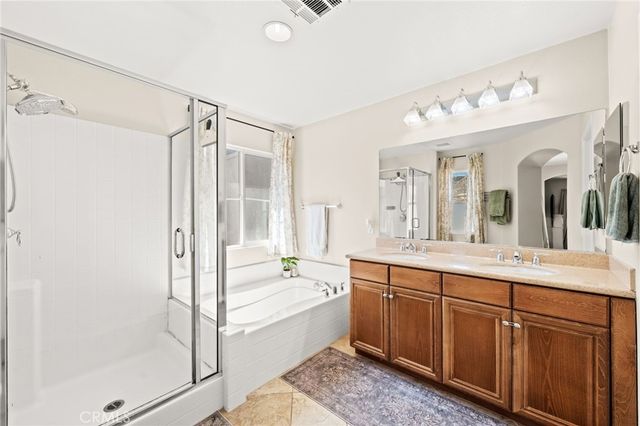 27620 Desert Gold Court, Murrieta, CA 92562