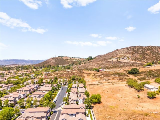 27620 Desert Gold Court, Murrieta, CA 92562