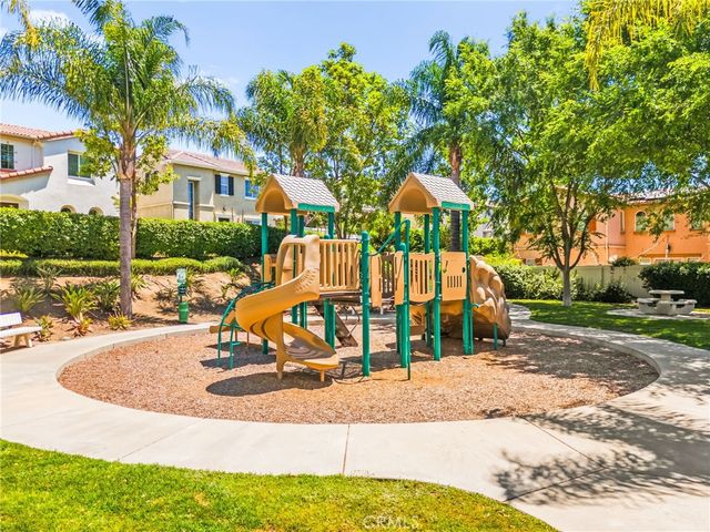 27620 Desert Gold Court, Murrieta, CA 92562