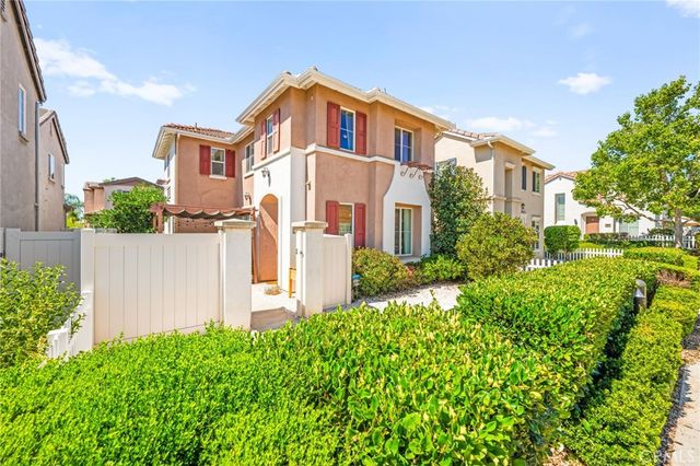 27620 Desert Gold Court, Murrieta, CA 92562