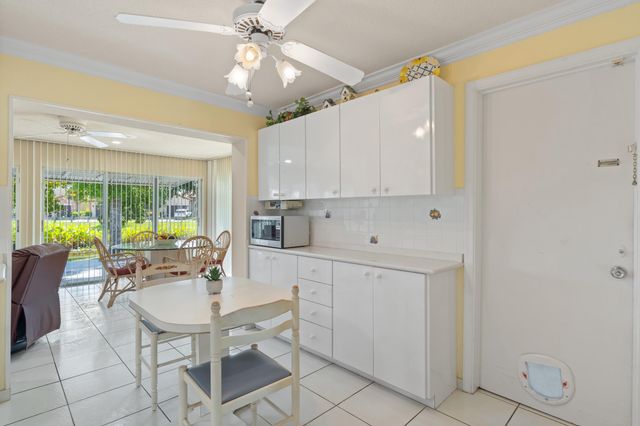 4915 NW 51st Avenue NW, Tamarac, FL 33319