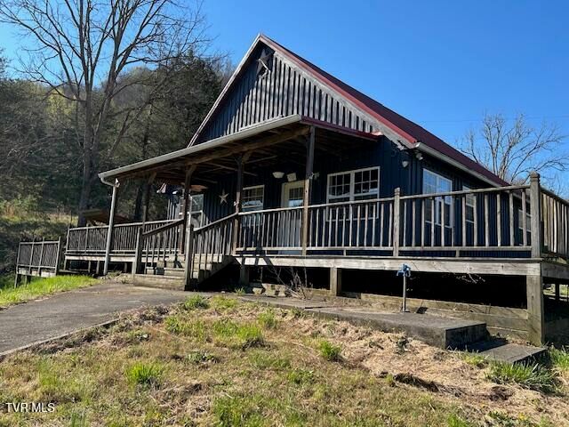 742 Black Sheep Hollow Road, Sneedville, TN 37869