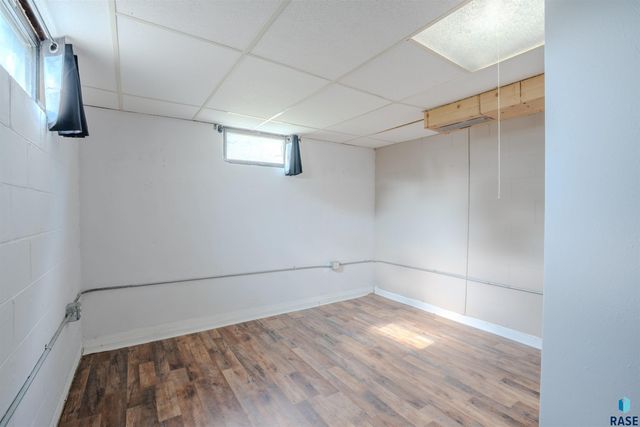 308 S Blaine Ave Avenue, Sioux Falls, SD 57103
